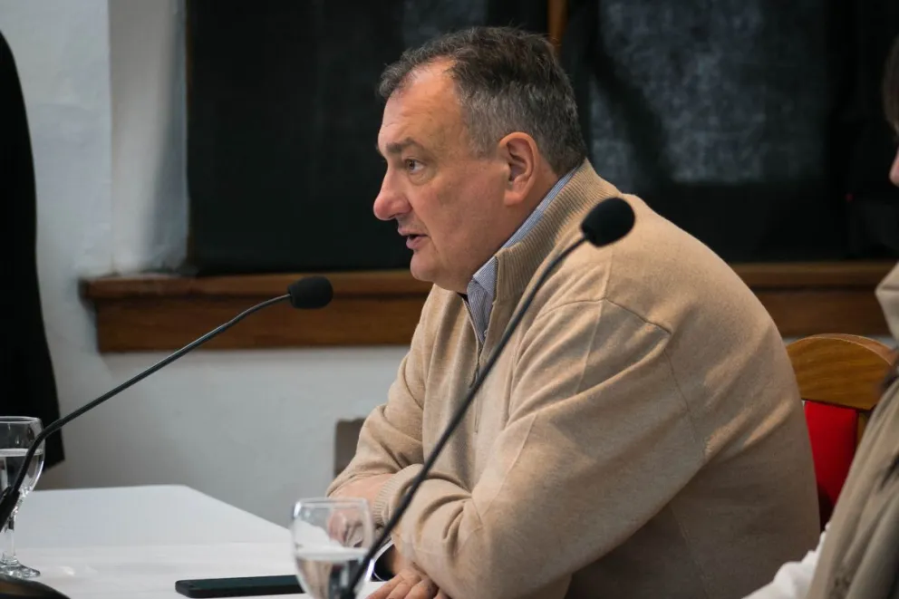 "En Bariloche, un alquiler turístico de una semana significan dos meses de alquiler permanente"