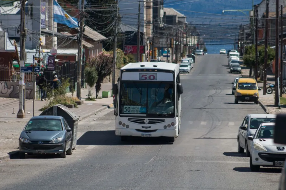 El Intendente manifestó que los cambios en las frecuencias del TUP se deben a que no hay clases