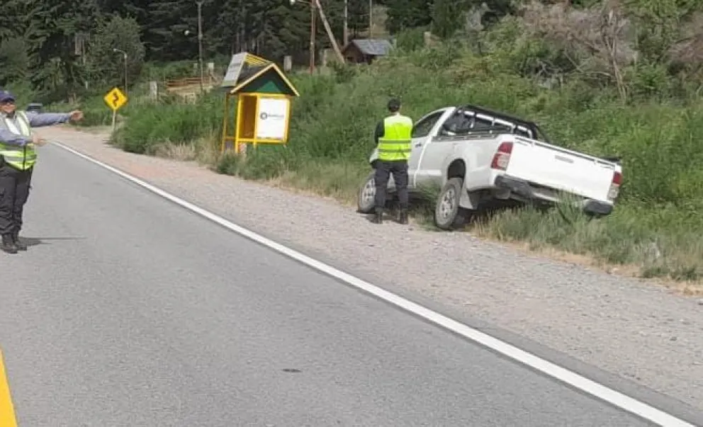 Tenía pedido de captura, les robó la camioneta a sus jefes y lo detuvieron en la Ruta 40