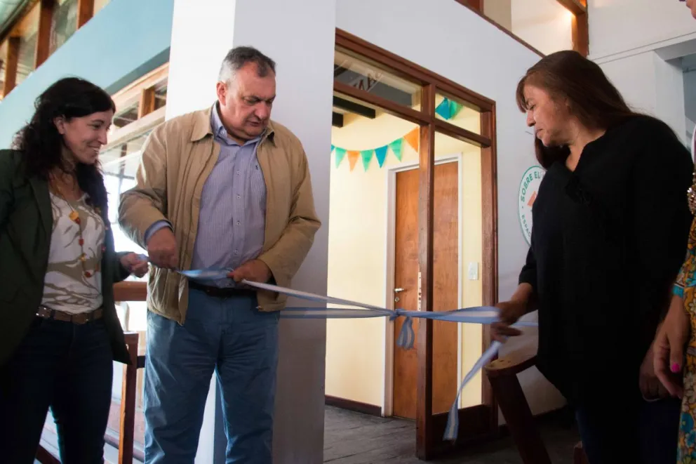 Inauguraron el espacio de comercialización para emprendedores "Sobre el Nahuel"