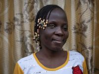 Awa Baguia: La lucha de una joven no vidente en Burkina Faso