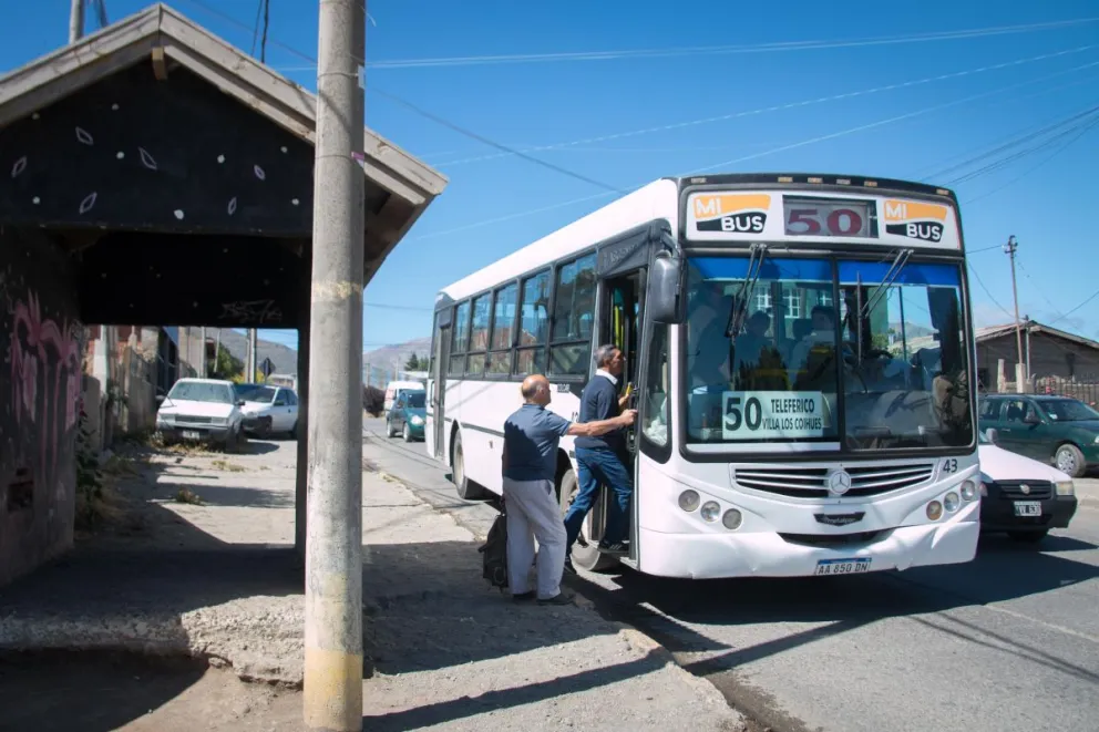 Trabajo dictó la conciliación obligatoria y la UTA levantó el paro de colectivos 
