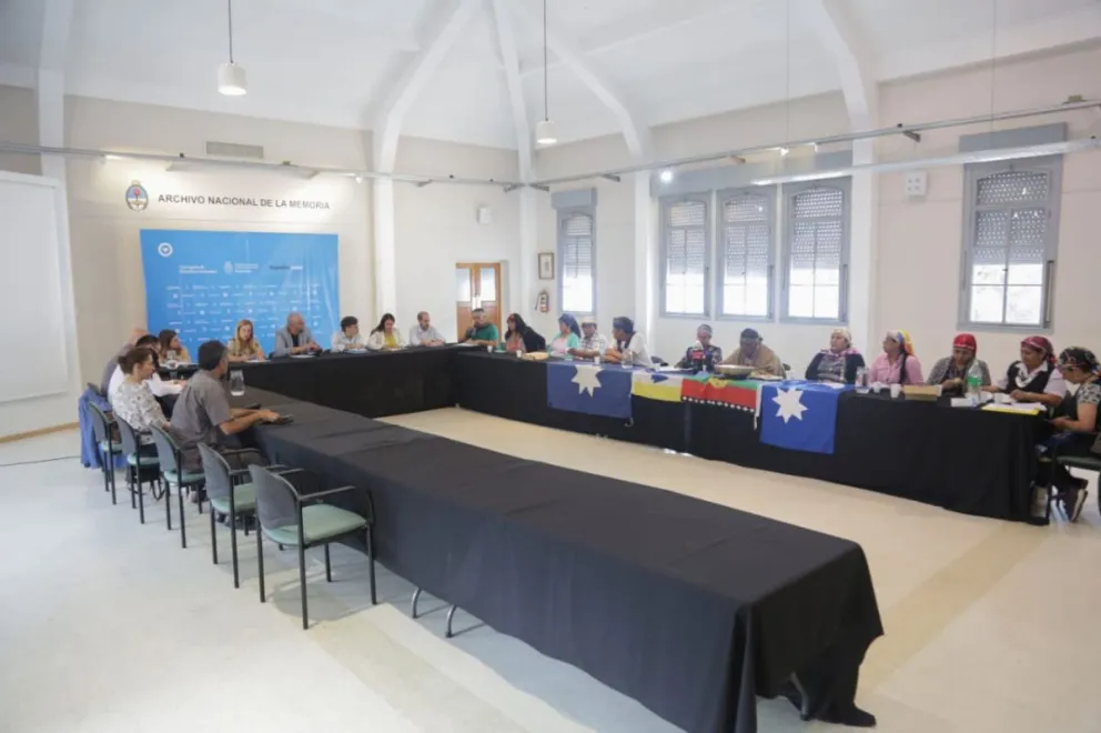 ¿Qué pasó en la mesa de diálogo por Villa Mascardi?