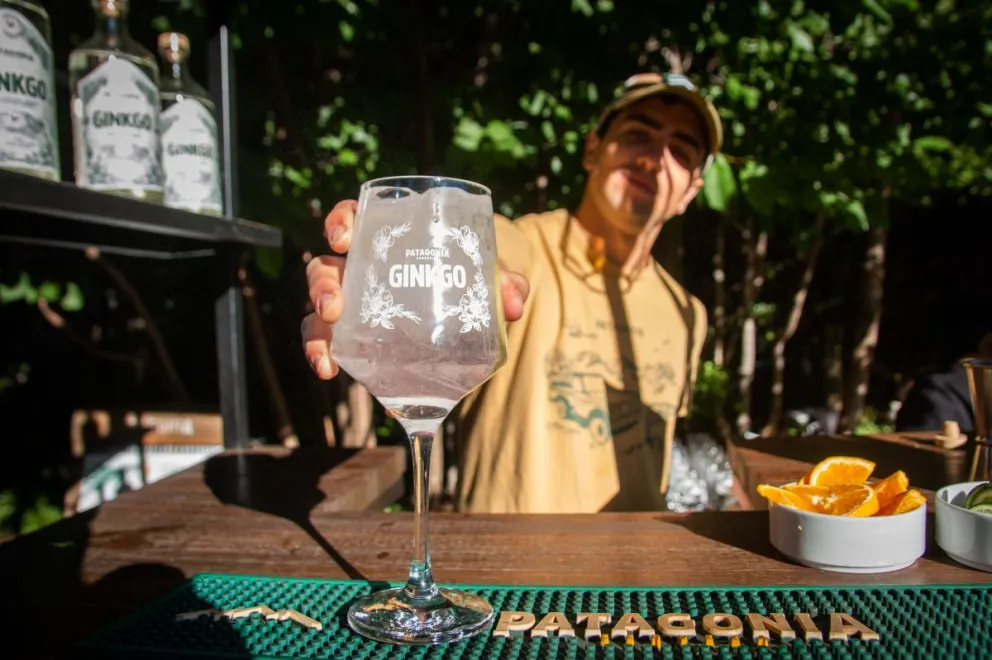 Cerveza Patagonia presenta Ginkgo, un gin que promueve el cuidado de la flora autóctona