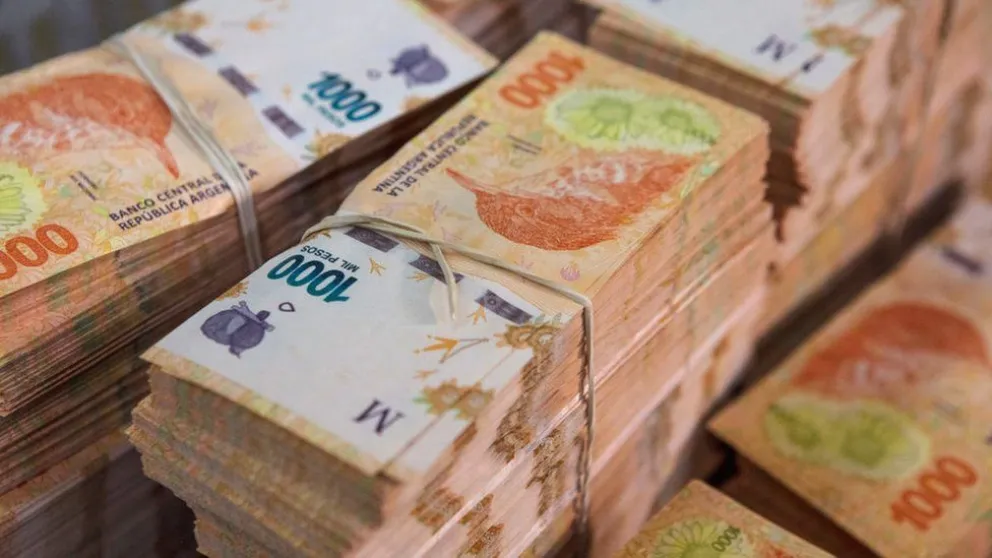 El Gobierno considera emitir billetes de $5.000 y $10.000