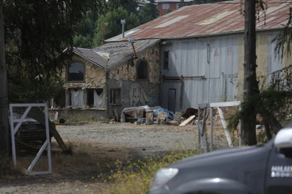 Desbarataron una fiesta electrónica clandestina y clausuraron el galpón donde se realizaba