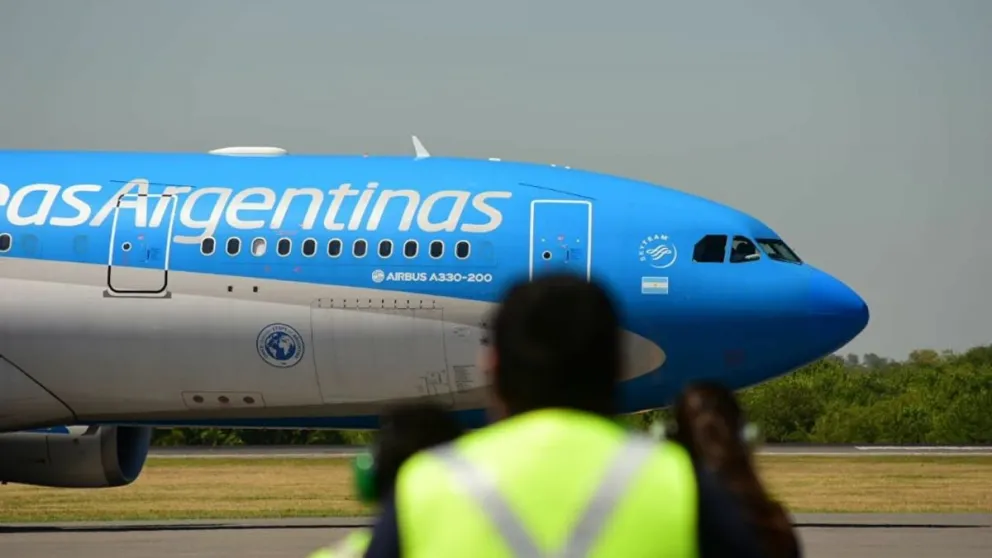 Aerolíneas Argentinas se posiciona primera en recibir menos cantidad de quejas 