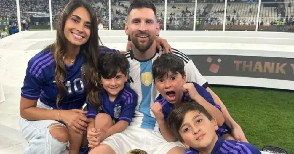 Las fotos de las soñadas vacaciones invernales de Lionel Messi y Antonela Roccuzzo