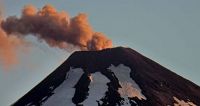 Autoridades de La Angostura y chilenas coordinan acciones ante posible erupción volcánica