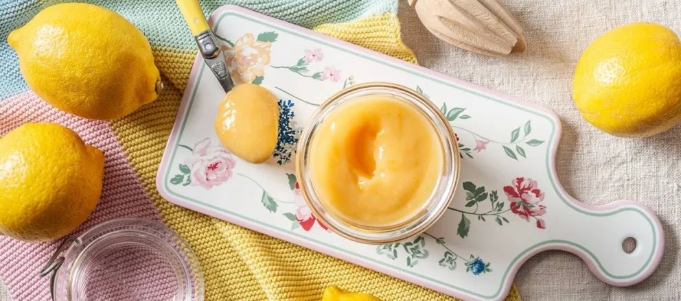 Prepará lemon curd o crema de limón, riquísima y perfecta para tus postres