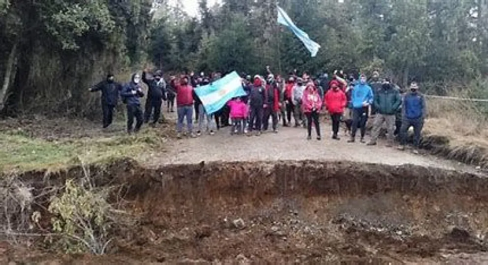  Juzgado Federal de Bariloche deberá investigar la toma del predio del INTA en Loma del Medio