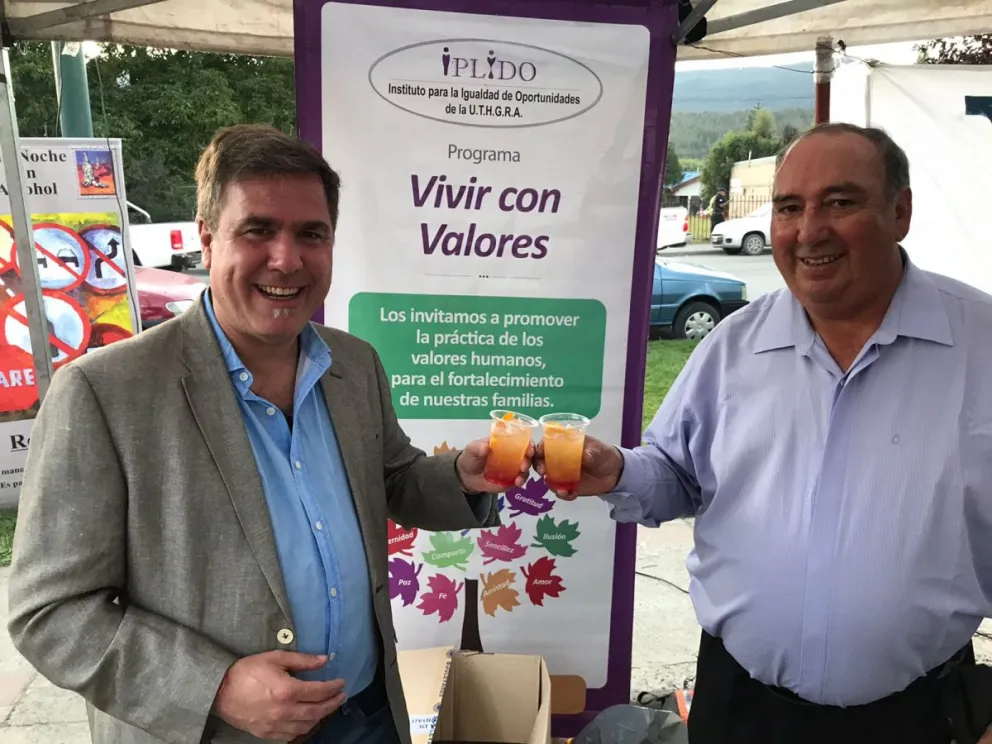 UTHGRA Bariloche participó de la Jornada Sin Alcohol de El Bolsón   