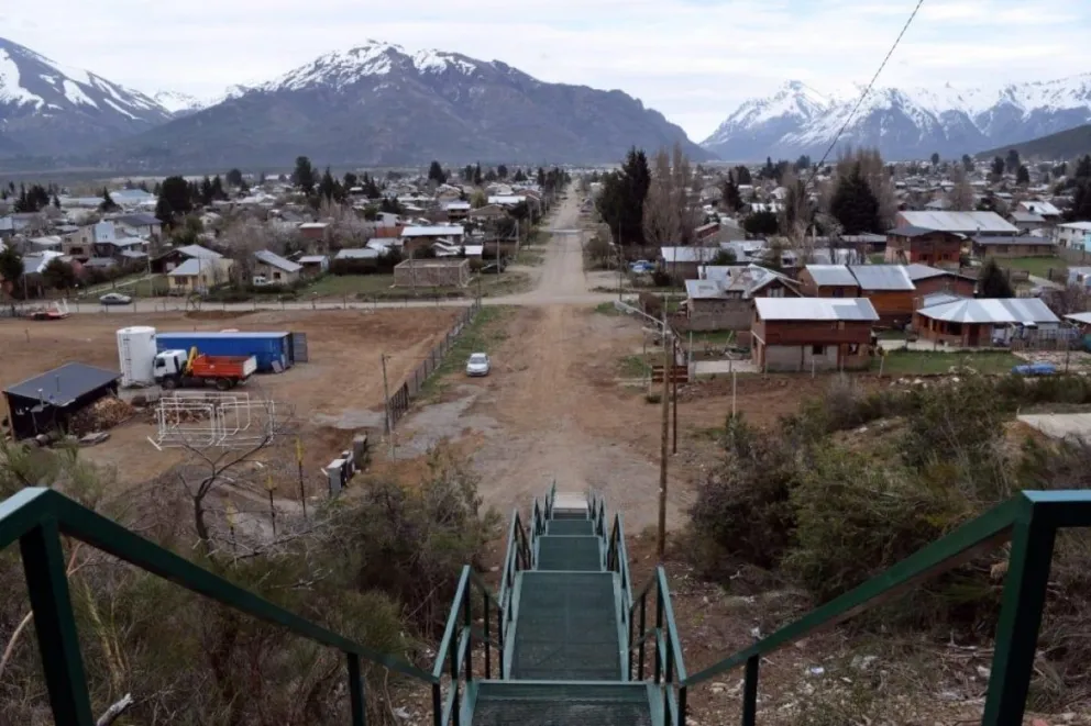Piden ayuda urgente para colaborar con una familia de Bariloche