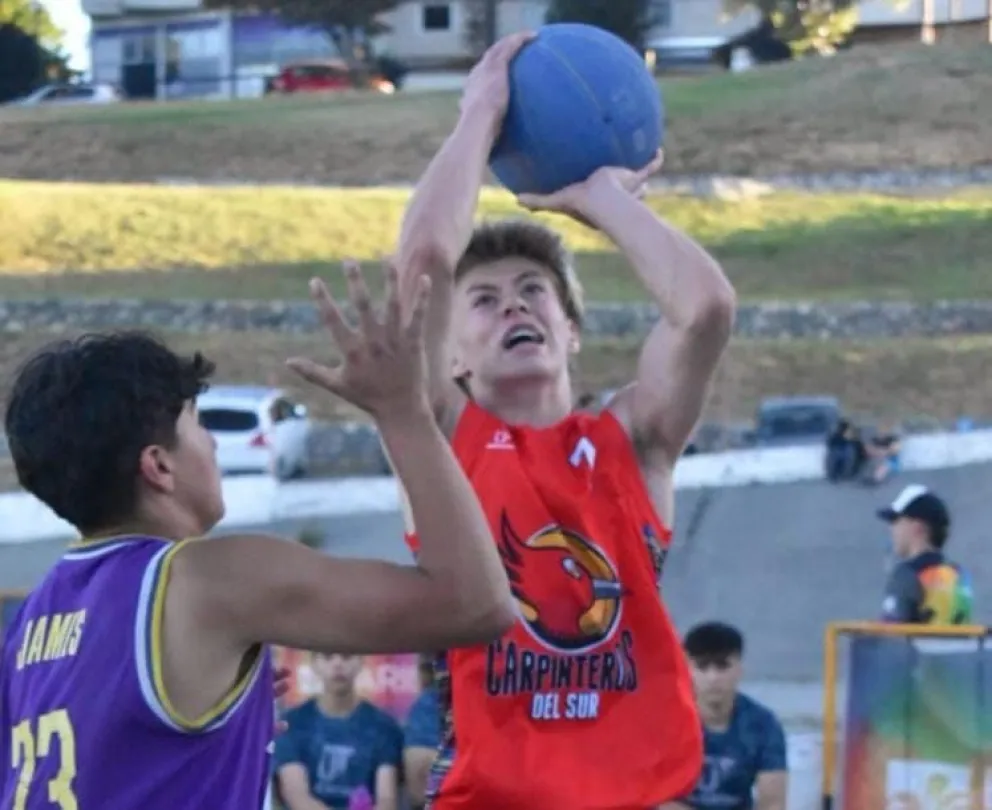 El básquet 3x3 le puso color a la tarde del sábado