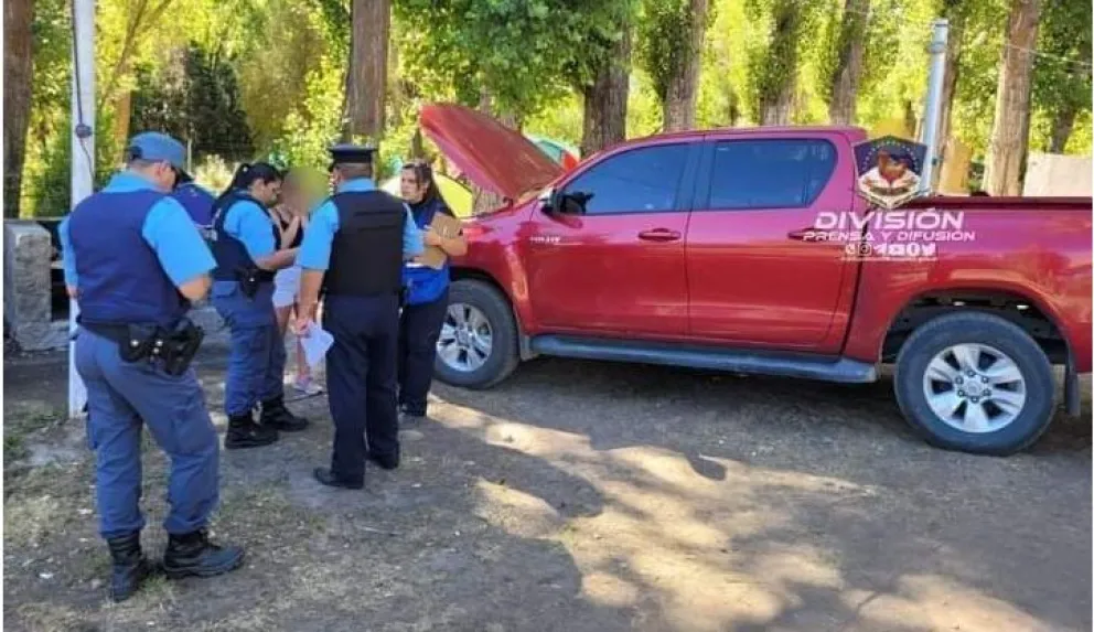 Demoraron a tres mujeres de la comunidad Zíngara y allanaron una vivienda por un robo