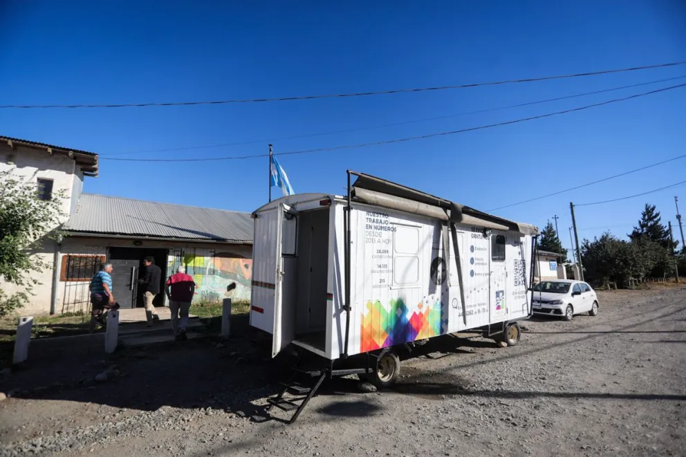 Hoy comenzó a atender el quirófano móvil en El Frutillar