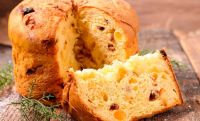 La ANMAT prohibió la venta de un pan dulce y de un aceite de oliva: qué marcas no debés comprar