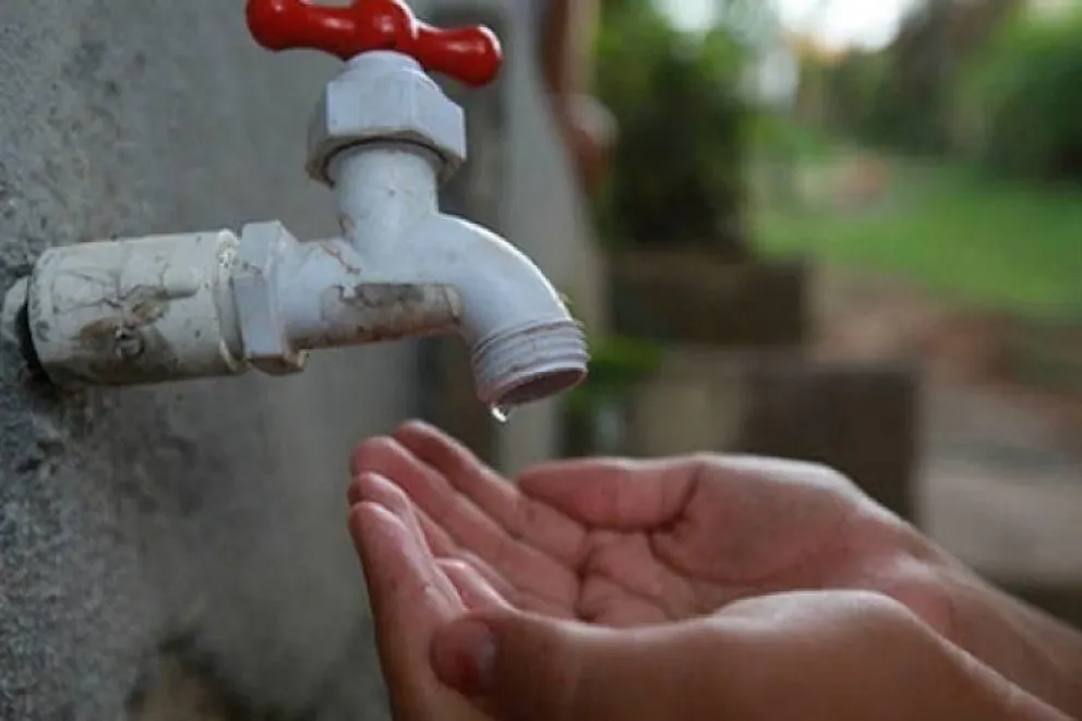 Aguas Rionegrinas pide cuidar el recurso en los barrios Don Orione y Cerro Chico
