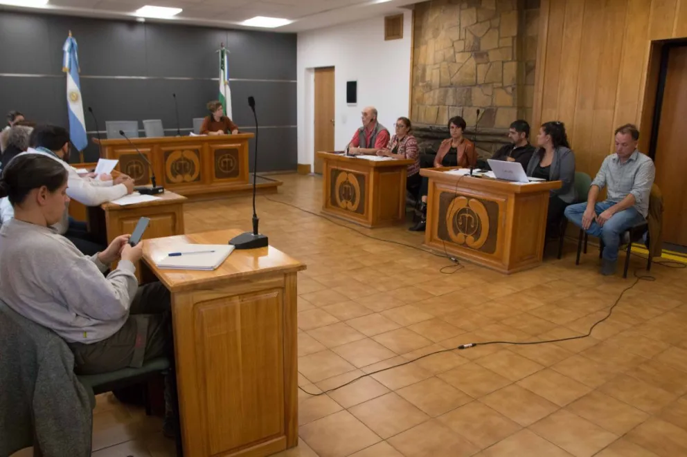 Siguen las audiencias por la situación de los trabajadores del vertedero