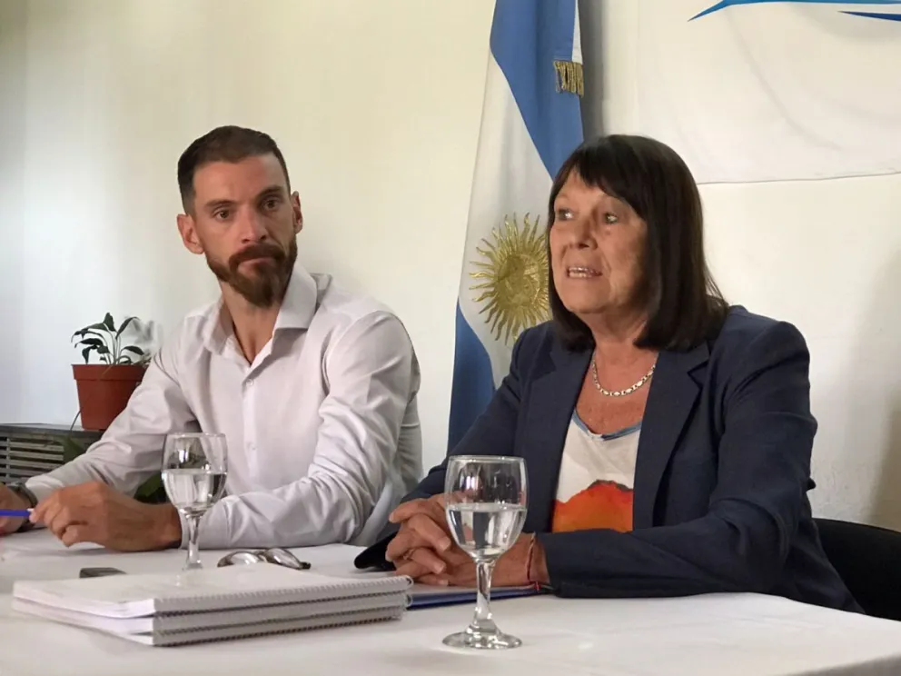 Balseiro: “Nunca en la historia de Dina Huapi se hizo tanto para mejorar la situación habitacional”