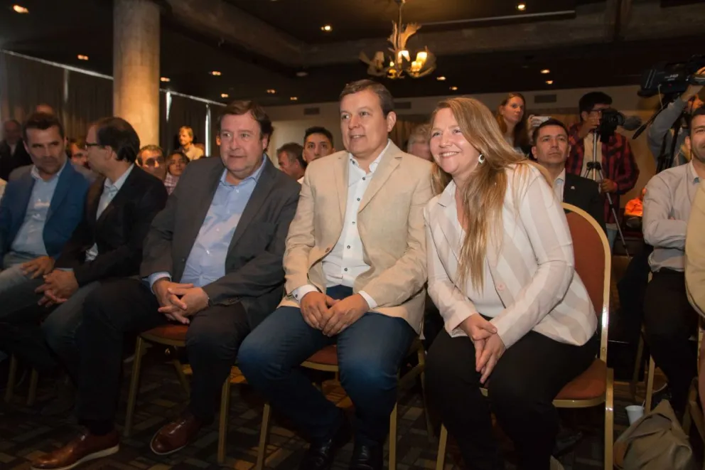 “Como futuro gobernador, creo tener las condiciones para liderar un grupo de trabajo diverso”