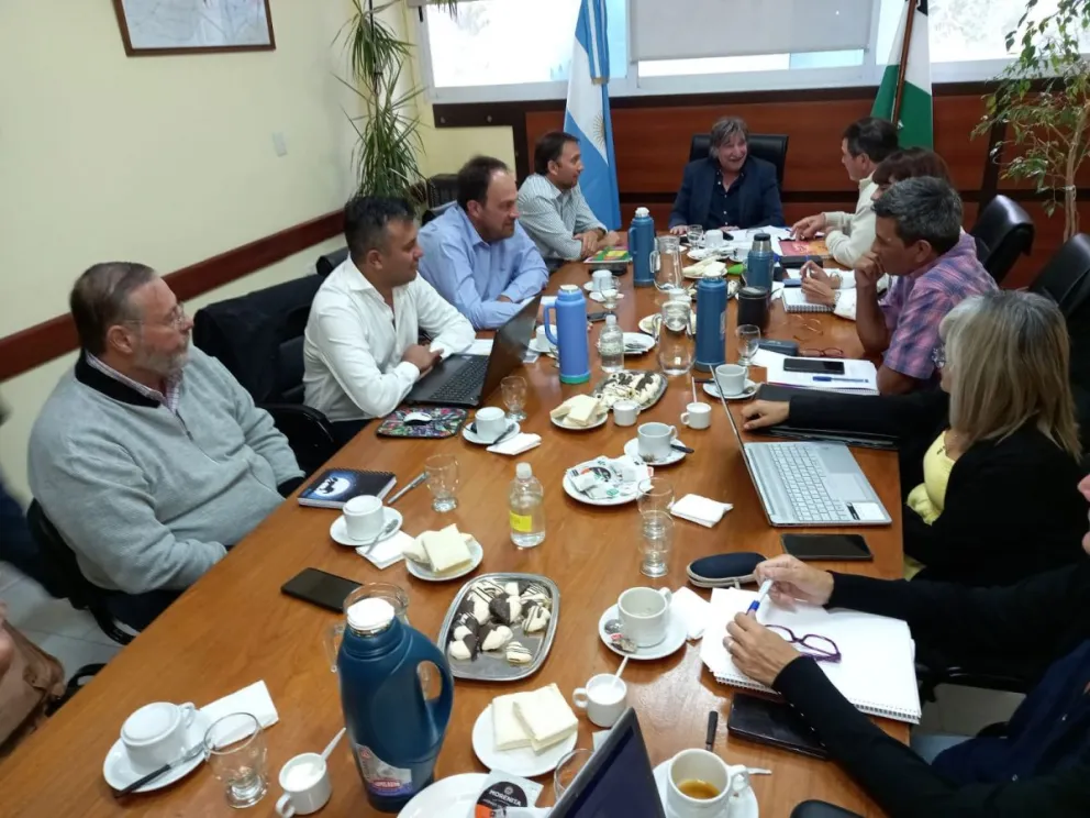 El Gobierno ofreció 0,5% más de aumento en los primeros meses, sin cambiar el 80% de incremento final
