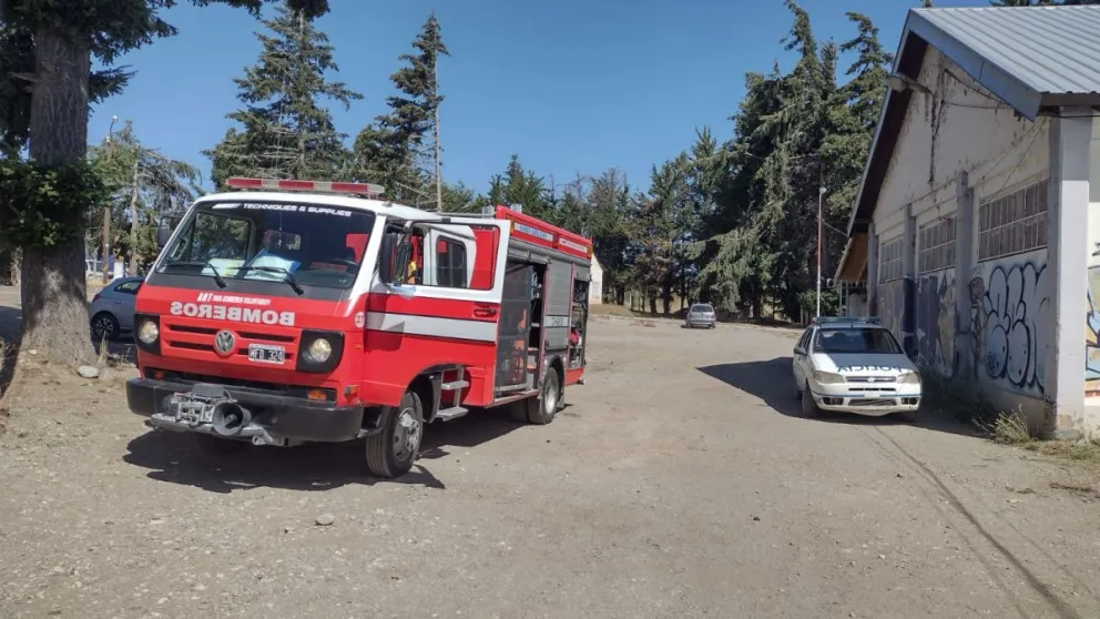Preceptores intoxicados, susto y clases suspendidas en el colegio Industrial