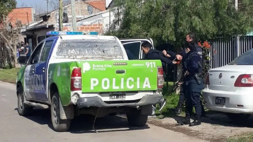 Una mujer policía asesinó a su expareja: lo había denunciado tres veces por violencia