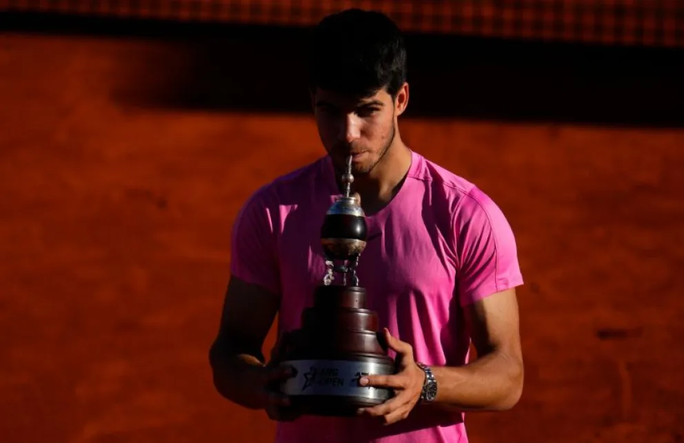 Carlos Alcaráz campeón en Buenos Aires