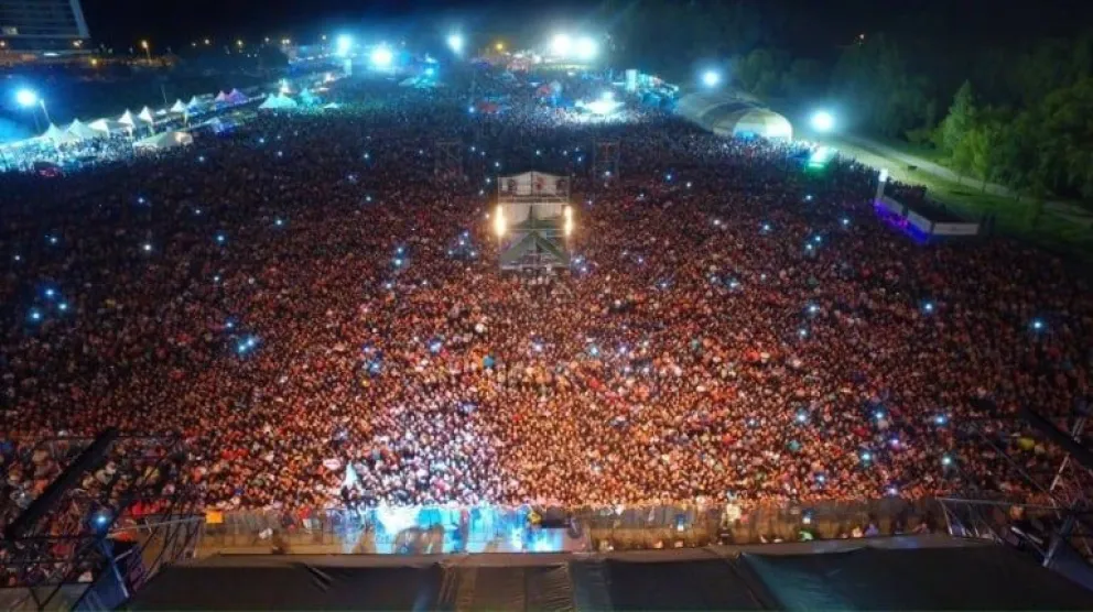 Casi 2 millones de personas en una edición histórica de la Fiesta de la Confluencia