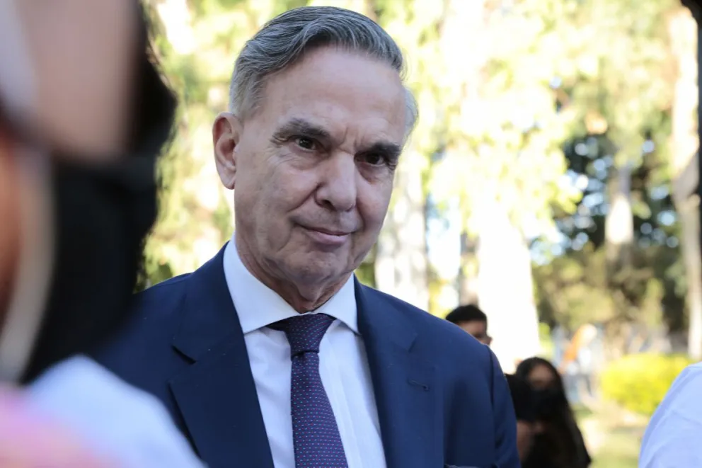 “Por suerte apareció Julio Roca e hizo la Campaña del Desierto”
