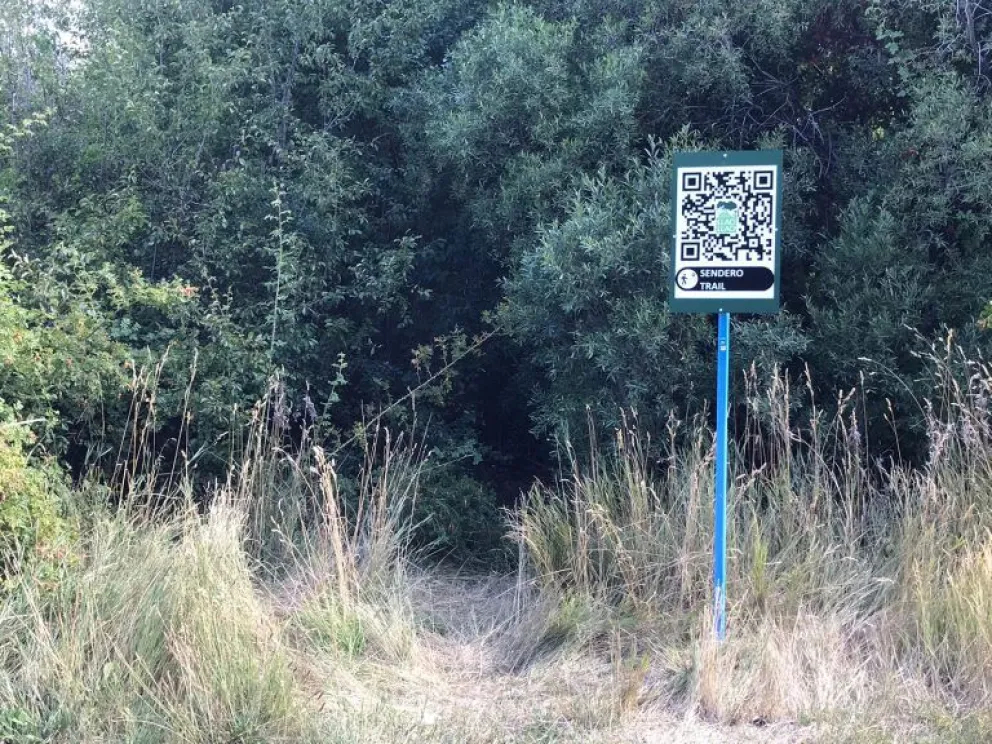 Agregan señalizaciones con recomendaciones en el Parque Llao Llao 