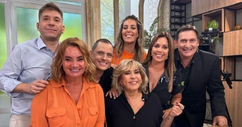 La tremenda pelea de dos panelistas del programa de Georgina Barbarossa