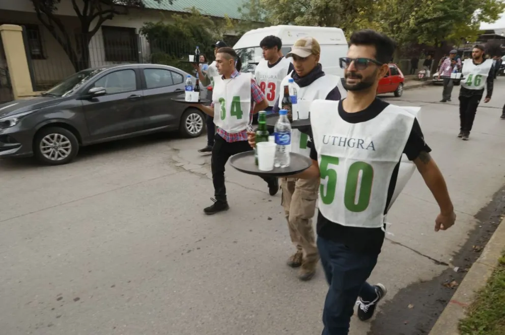 Se hizo el lanzamiento de la Carrera de Mozos, una de las tradiciones que vuelve