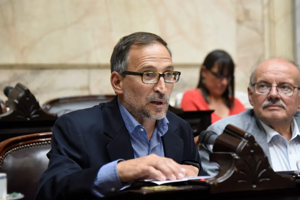 Domingo: “Hay que eliminar el requisito de 30 años de aporte para quienes se jubilan”