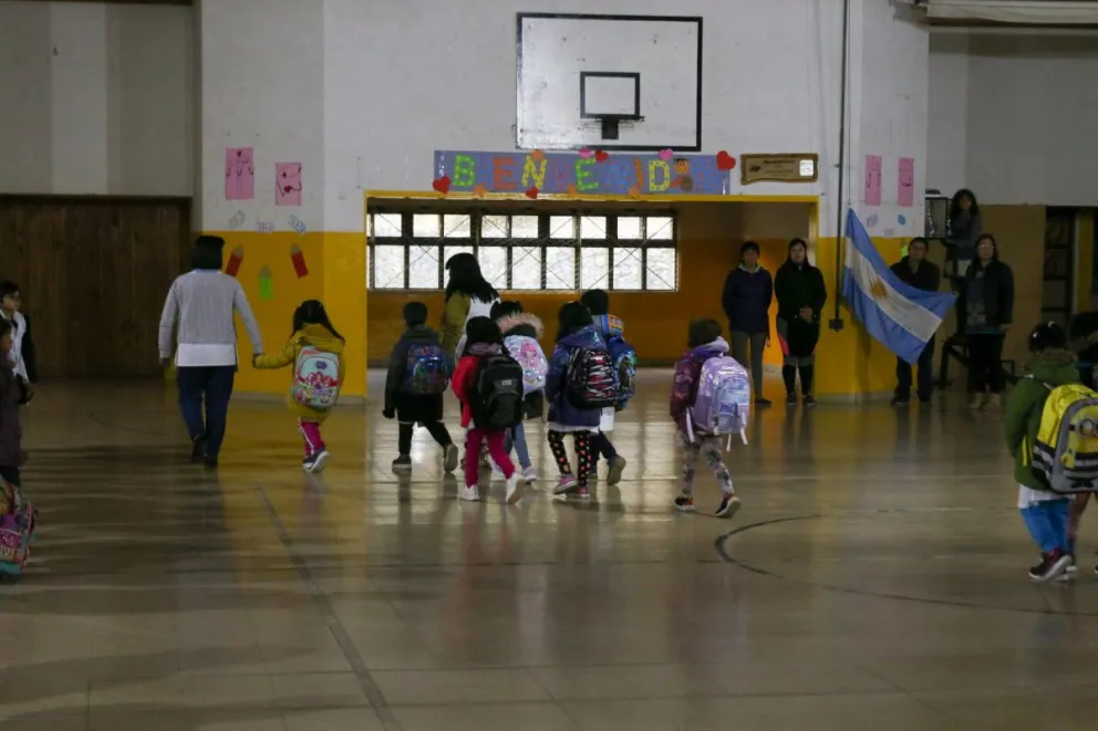 Desde el Ministerio se estimó que el 98% de los edificios se encuentran en condiciones para el inicio de clases.