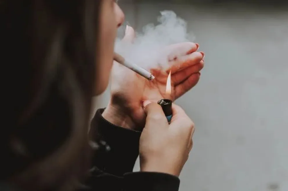 Cigarrillos, compras, sexo y redes sociales: ¿Cuáles son las pasiones de cada signo?