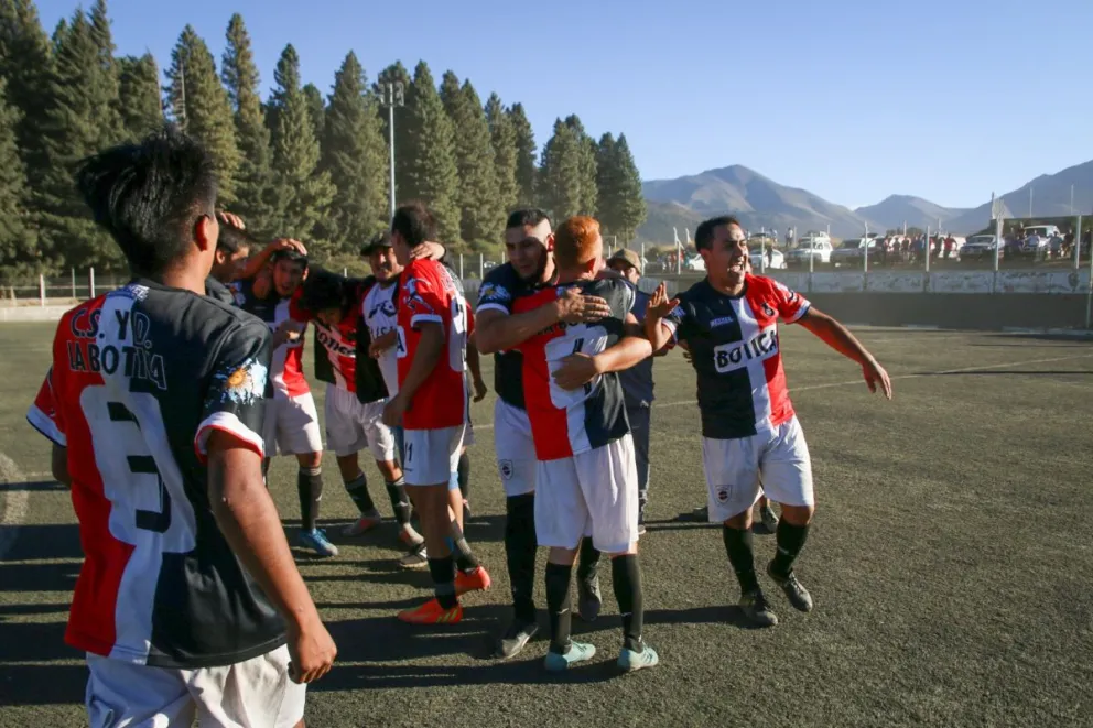 La Botica dio vuelta un partidazo y es de primera