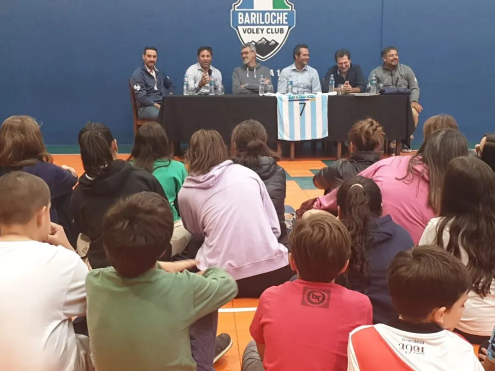 Hugo Conte: "no tienen que perder la diversión, que es la esencia del deporte"