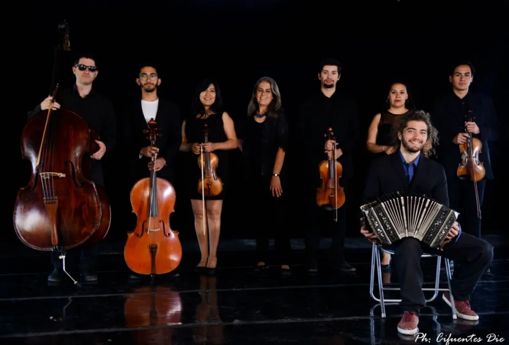 La Orquesta Típica Patagonia Tango toca el cielo con las manos