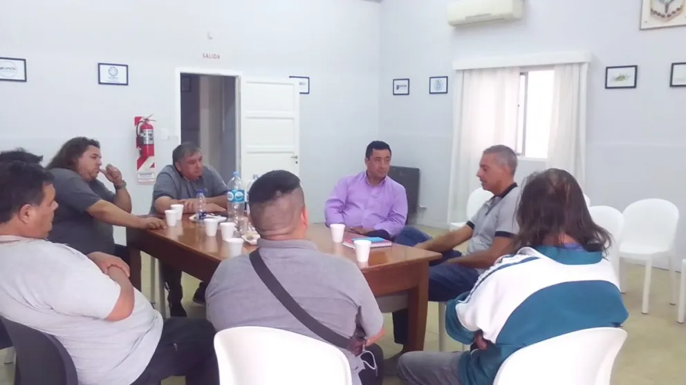 Fuerte apoyo de taxistas de la provincia a Carlos Banacloy 