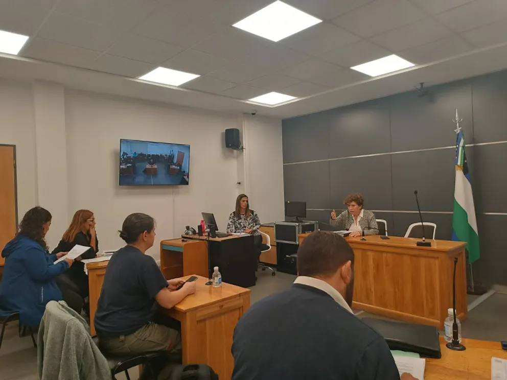 Suspendieron audiencia de amparo por el vertedero