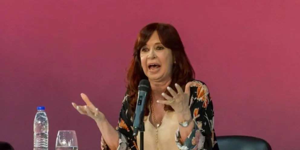 Cristina respaldó a Doñate ante su desplazamiento de la Magistratura 