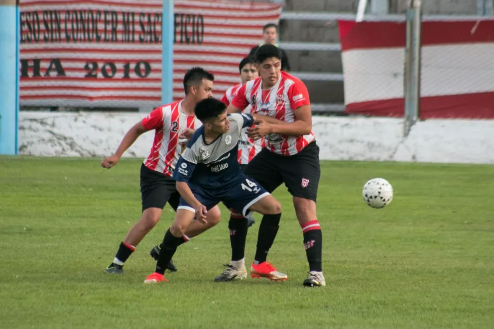 Con dos partidos de la A y tres de la B se juega la séptima