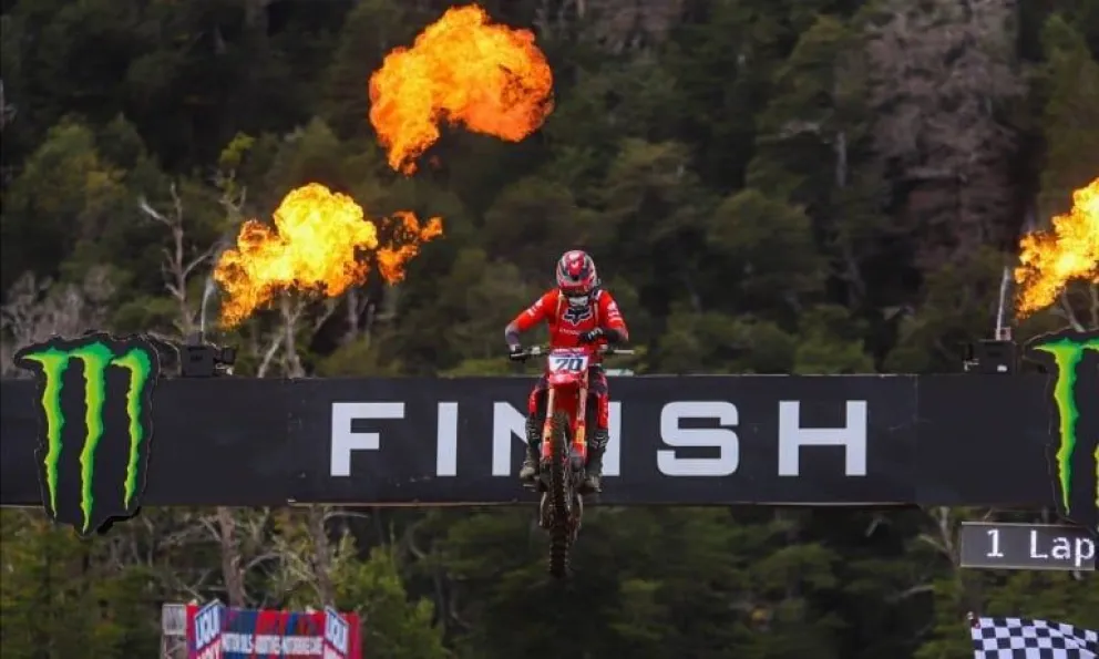 Los españoles marcaron el camino en el Mundial de Motocross en Villa La Angostura