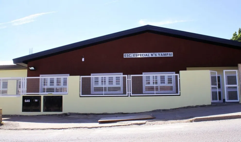 Familias piden por sus hijos: Provincia aún no habilita los transportes escolares