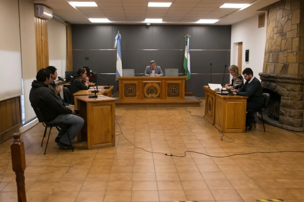 Elevan a juicio la causa contra Ramiro Buenuleo por amenaza de bomba en tribunales