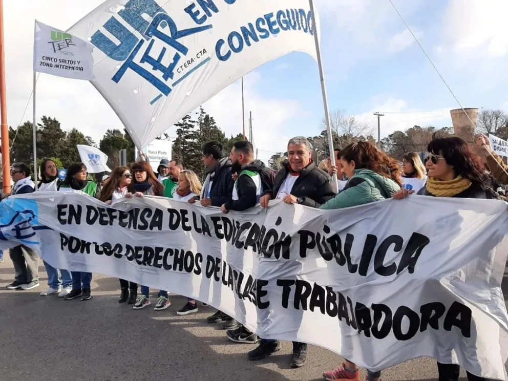 Ultimátum de los docentes: si no se llama a paritaria habrá aulas vacías 