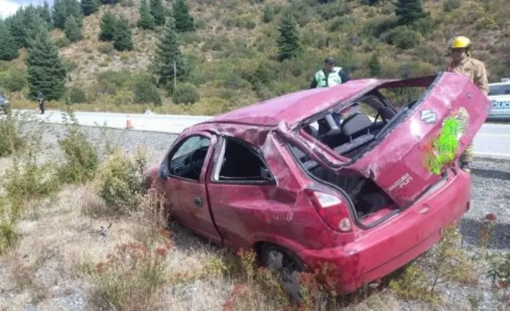 Un hombre herido tras volcar en la Ruta 40