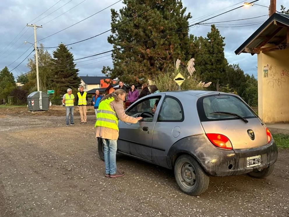 Vecinos del este impulsan una campaña para que conductores reduzcan la velocidad